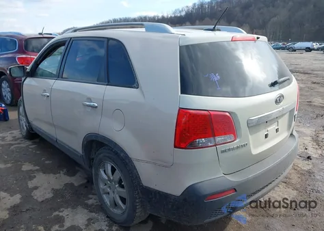 2011 Kia Sorento Lx V6 из США, поврежденный, VIN 5XYKTDA27BG130555